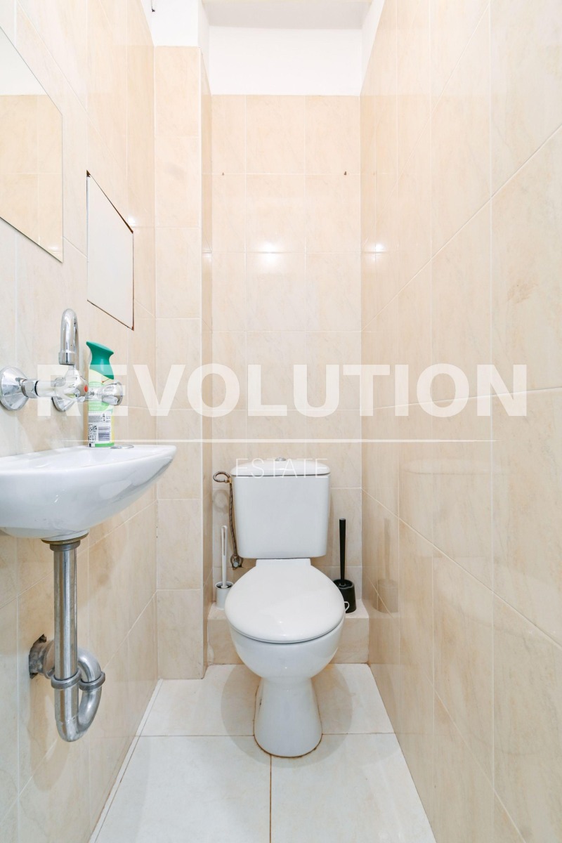 Дава под наем 3-СТАЕН, гр. София, Център, снимка 11 - Апартаменти - 53042000