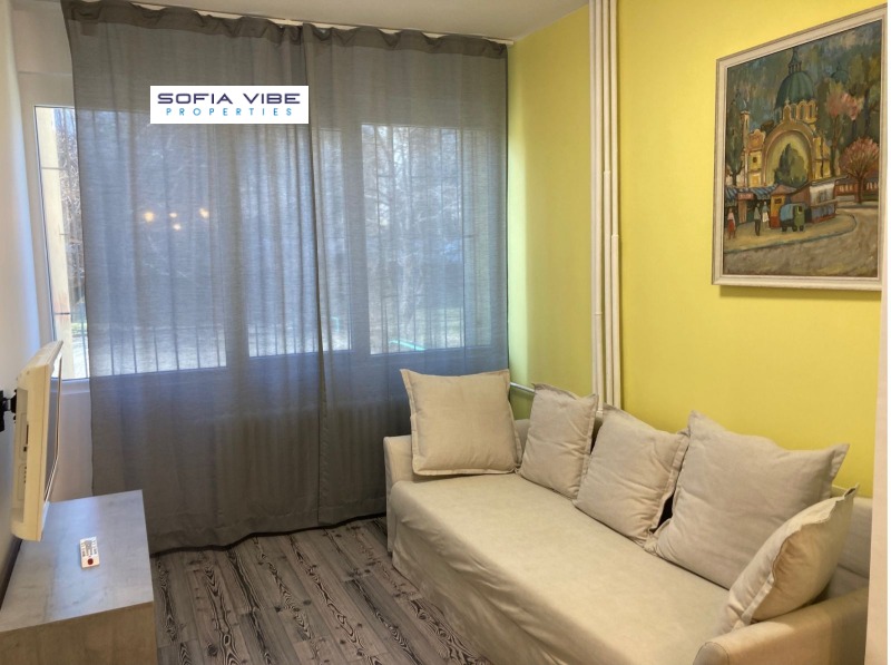 Zu vermieten  3 Schlafzimmer Sofia , Mladost 2 , 100 qm | 25346121 - Bild [2]