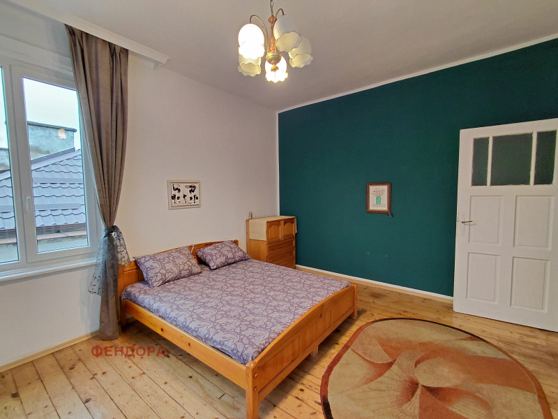 Дава под наем 4-СТАЕН, гр. София, Докторски паметник, снимка 3 - Апартаменти - 52593390