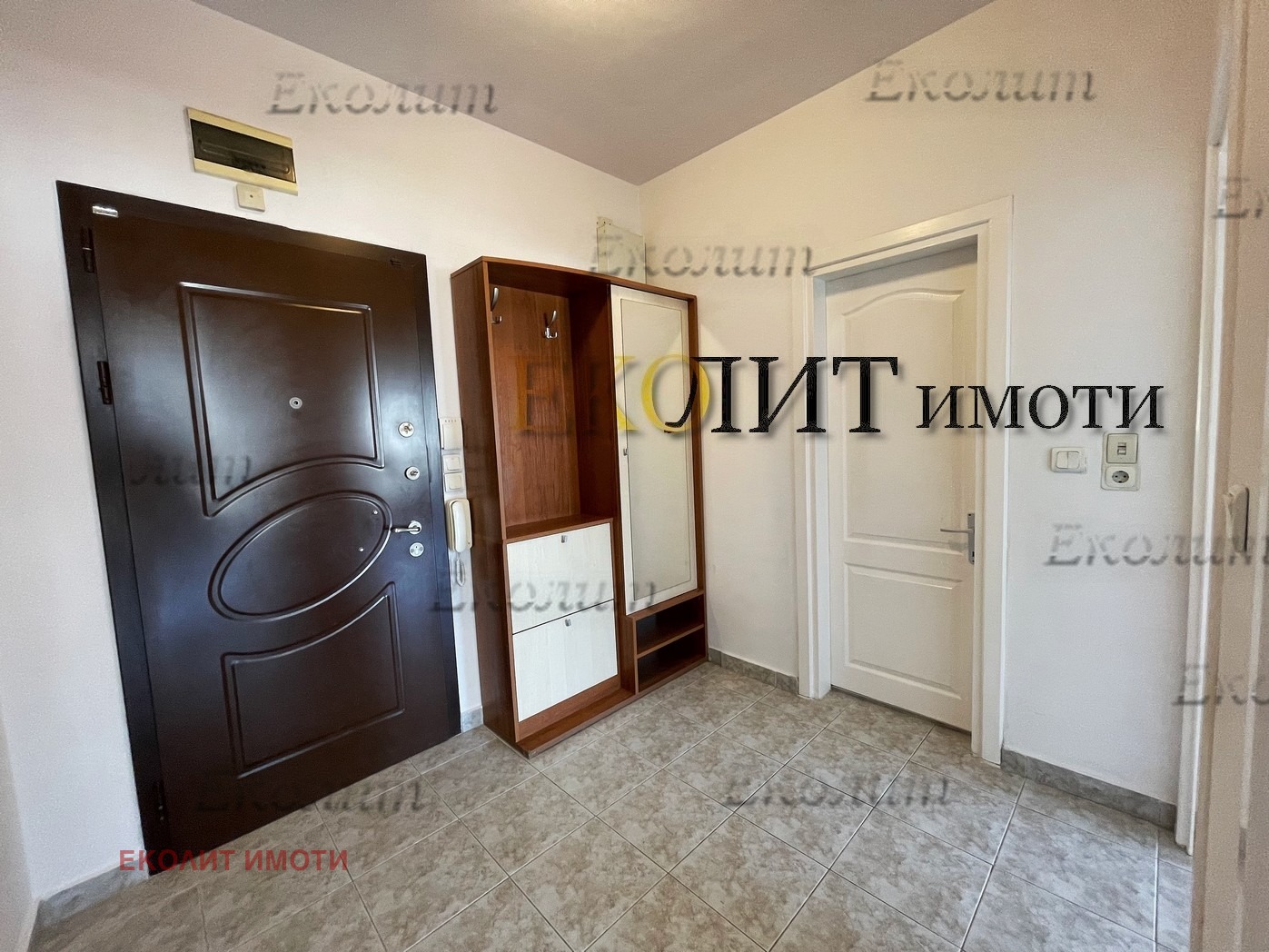 Дава под наем 2-СТАЕН, гр. София, Дианабад, снимка 2 - Апартаменти - 47027609