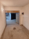 Под наем ГАРАЖ, ПАРКОМЯСТО, град Плевен, Широк център • 80 € • 37398557 1