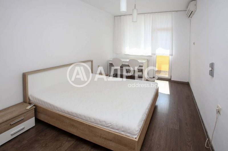 Te huur  2 slaapkamers Sofia , Zona B-5-3 , 102 m² | 58855963 - afbeelding [2]