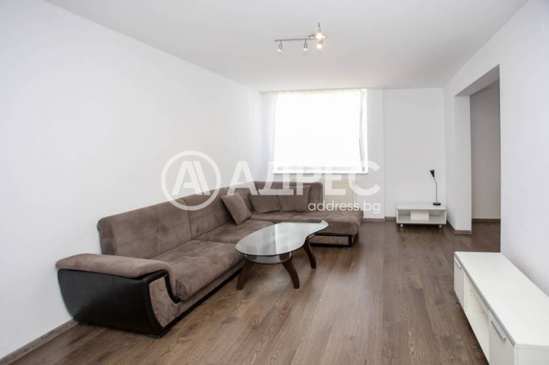 Te huur  2 slaapkamers Sofia , Zona B-5-3 , 102 m² | 58855963 - afbeelding [13]