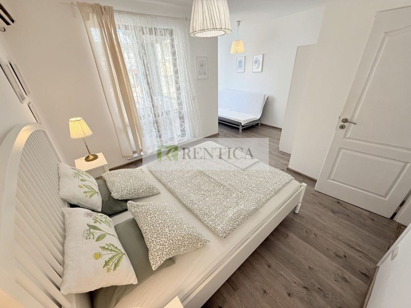 De inchiriat  1 dormitor Varna , Țentâr , 70 mp | 90923725 - imagine [8]