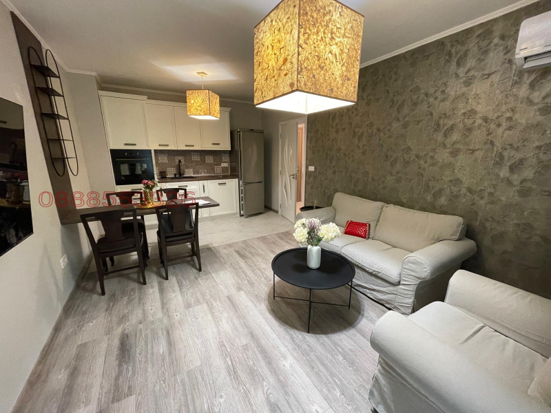 De inchiriat  1 dormitor Sofia , Iztoc , 60 mp | 24468577