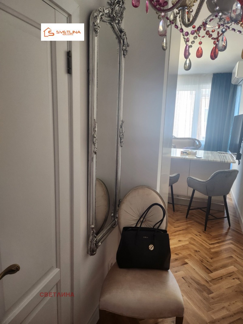 Дава под наем 2-СТАЕН, гр. София, Триъгълника, снимка 11 - Апартаменти - 53121012