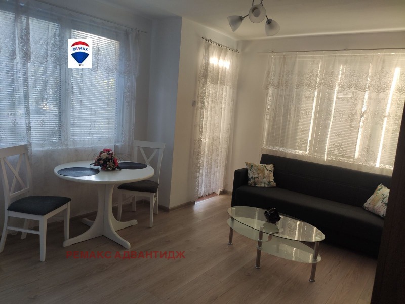 Vuokrattavana  1 makuuhuone Plovdiv , Tsentar , 62 neliömetriä | 94570503 - kuva [3]