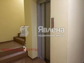 1 спаваћа соба Вазраждане, Бургас 8