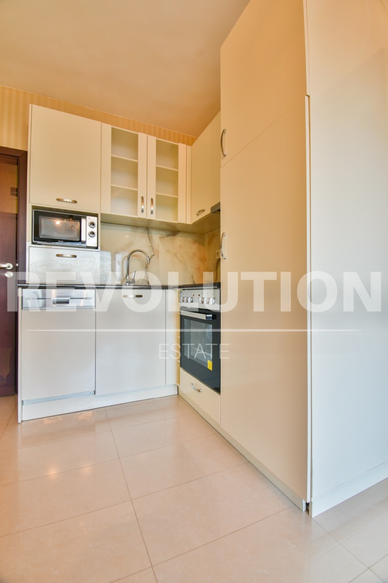 K pronájmu  1 ložnice Sofia , Borovo , 70 m2 | 17717723 - obraz [4]