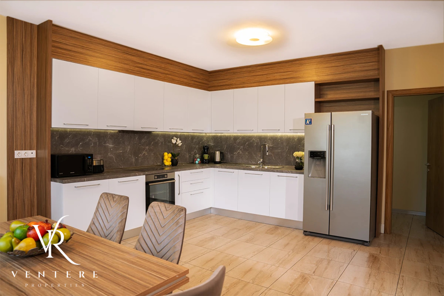 Дава под наем 4-СТАЕН, гр. София, Витоша, снимка 3 - Апартаменти - 53990457