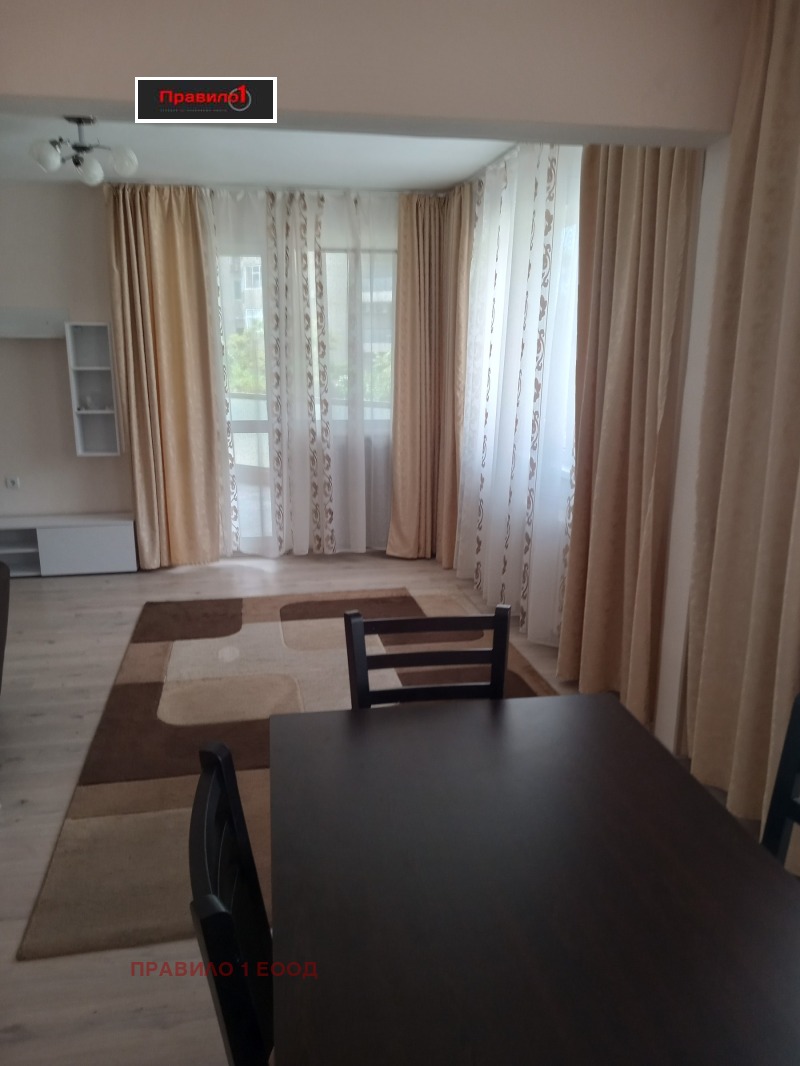 Под наем 3-СТАЕН, град Пловдив, Център • 460 € • 73371102 — Holmes.bg