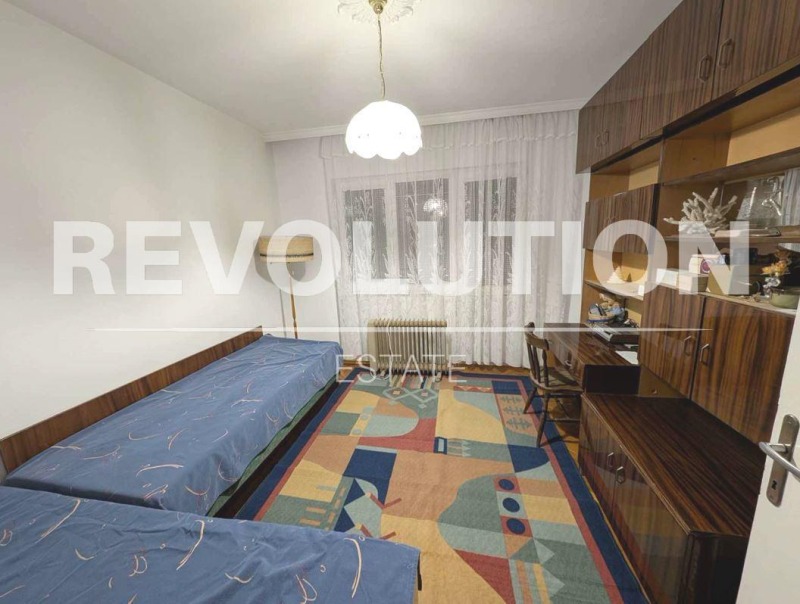 Издаје се  2 спаваће собе Варна , Чајка , 100 м2 | 36917821 - слика [3]