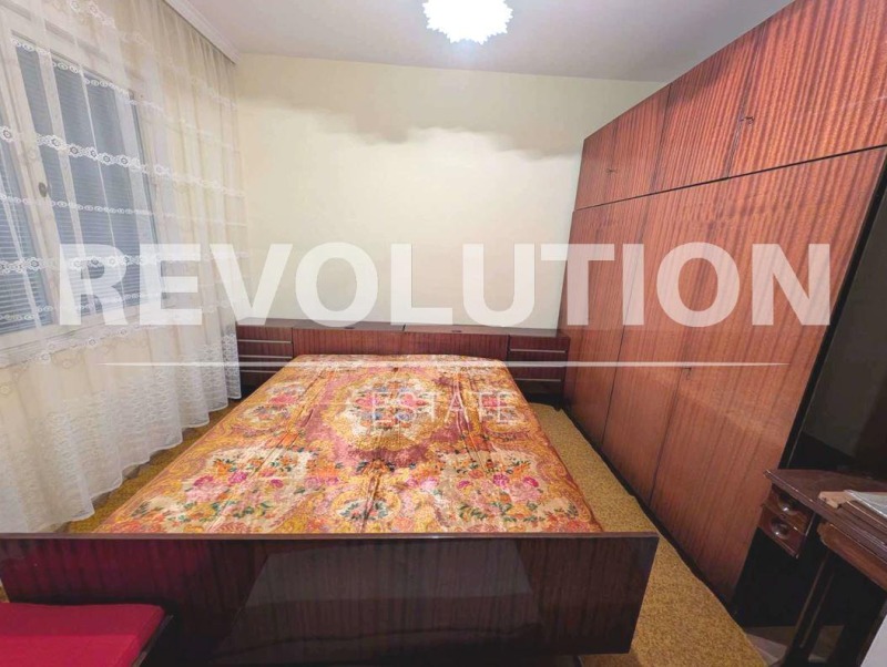 Издаје се  2 спаваће собе Варна , Чајка , 100 м2 | 36917821 - слика [4]