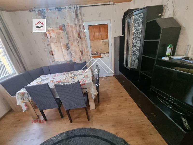 Дава под наем КЪЩА, гр. Стара Загора, ОРБ, снимка 3 - Къщи - 53383305