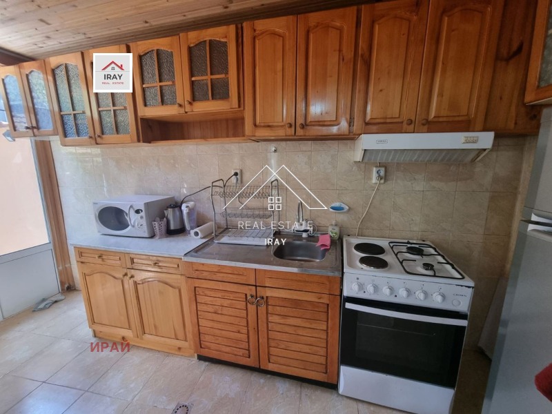 Дава под наем КЪЩА, гр. Стара Загора, ОРБ, снимка 8 - Къщи - 53383305