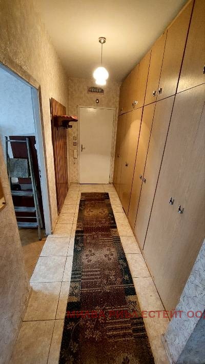 Дава под наем 2-СТАЕН, гр. София, Банишора