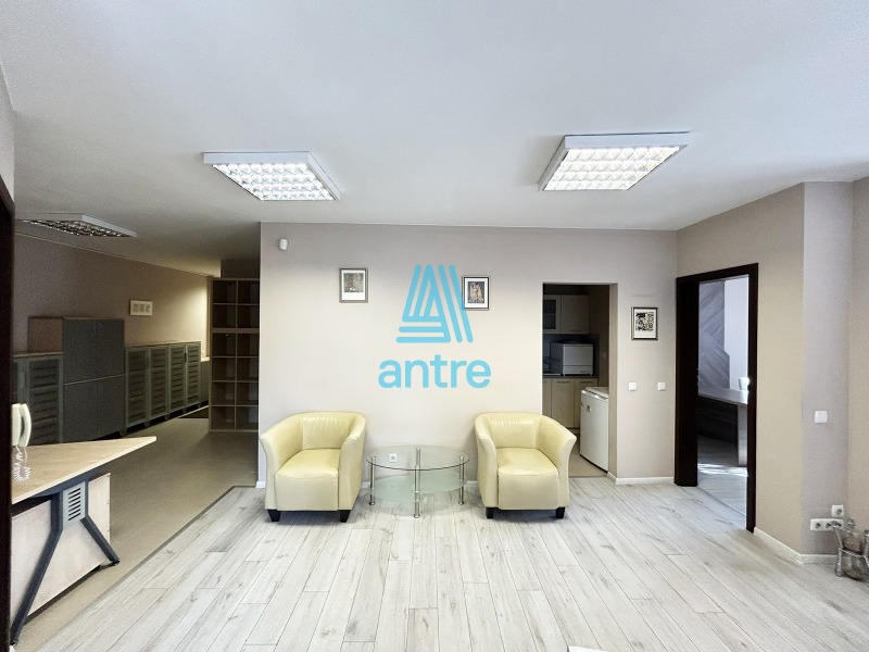 Дава под наем  Офис град София , Стрелбище , 105 кв.м | 92176431