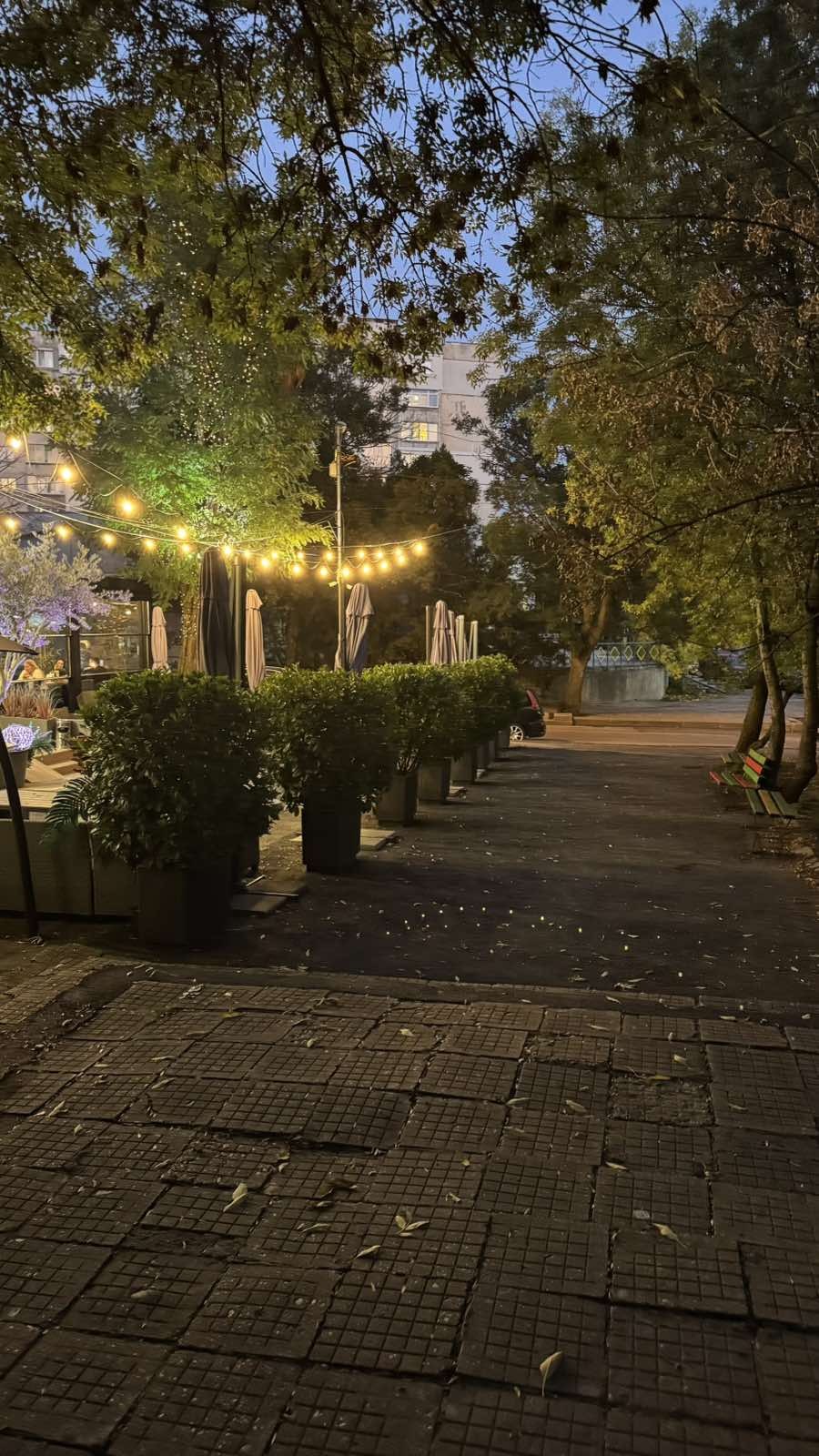 Дава под наем 3-СТАЕН, гр. София, Света Троица