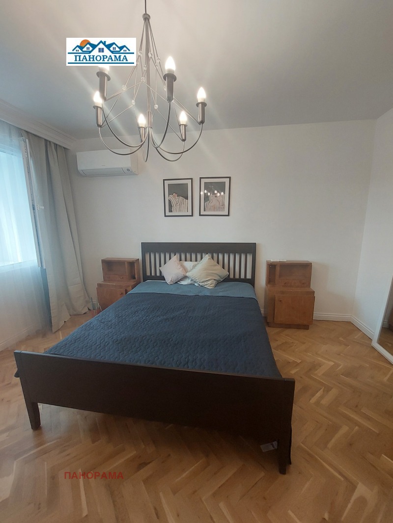 Kiadó  2 hálószobás Plovdiv , Centar , 100 négyzetméter | 34770129
