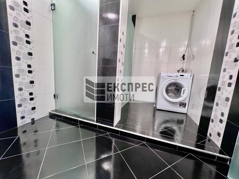 Дава под наем 3-СТАЕН, гр. Варна, Център, снимка 11 - Апартаменти - 54343005