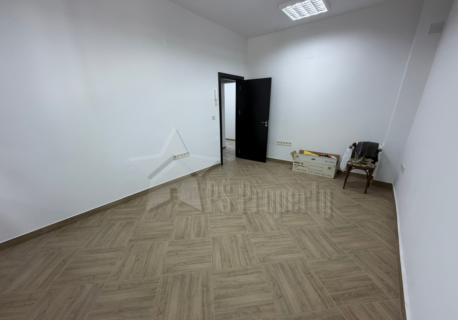 Дава под наем ОФИС, гр. Стара Загора, Център, снимка 3 - Офиси - 54863231