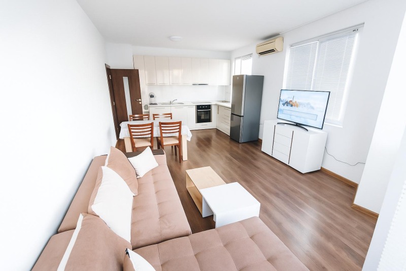 Под наем 2-СТАЕН, град Пловдив, Южен • 900 лв. / 460.16 € • 19616812 1