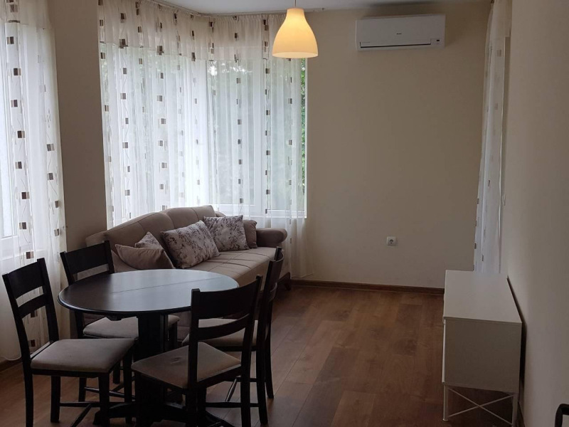 De inchiriat  2 dormitoare Plovdiv , Marașa , 90 mp | 14397471