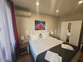 1 chambre VINS-Tcherven plochtad, Varna