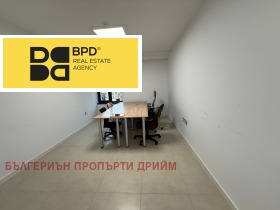 Офис град Варна, Операта 9