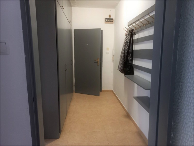 Дава под наем 2-СТАЕН, гр. София, Зона Б-18, снимка 17 - Апартаменти - 53428495