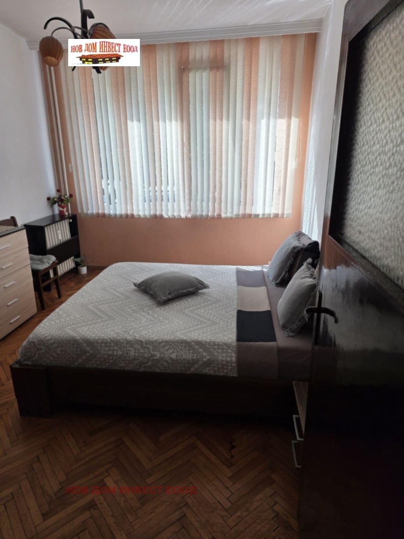 Til leie  2 soverom Pernik , Tsentar , 86 kvm | 98458860 - bilde [4]