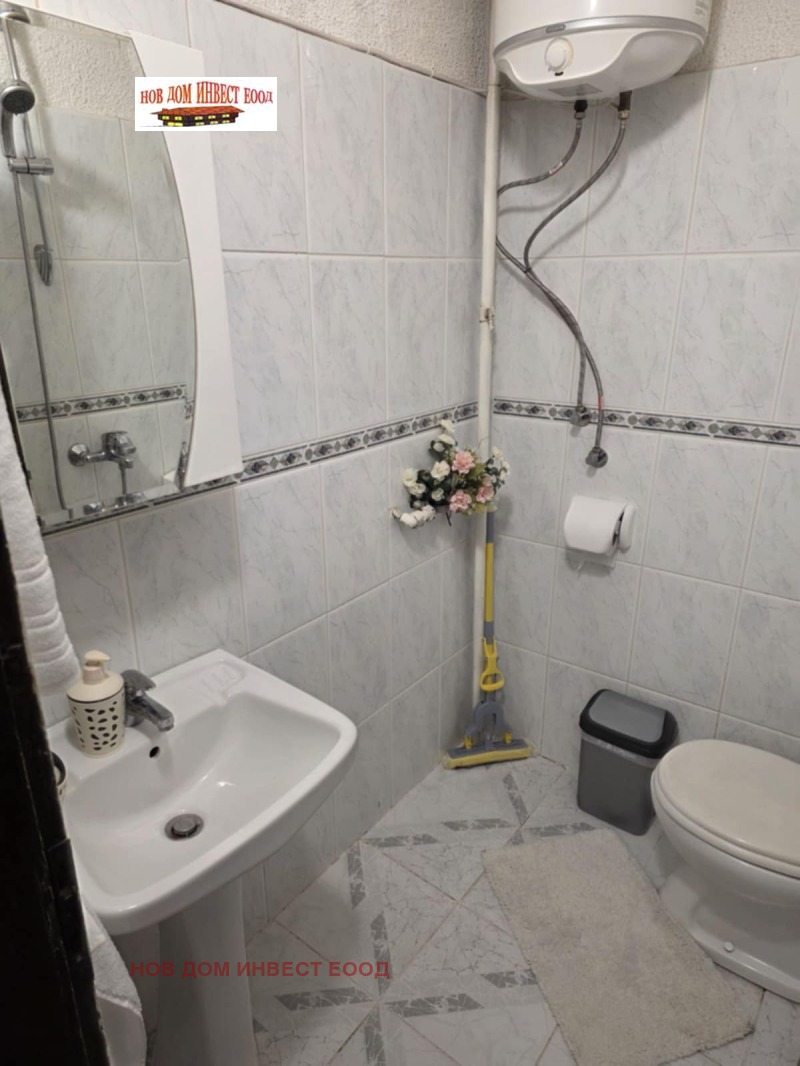 Til leie  2 soverom Pernik , Tsentar , 86 kvm | 98458860 - bilde [13]