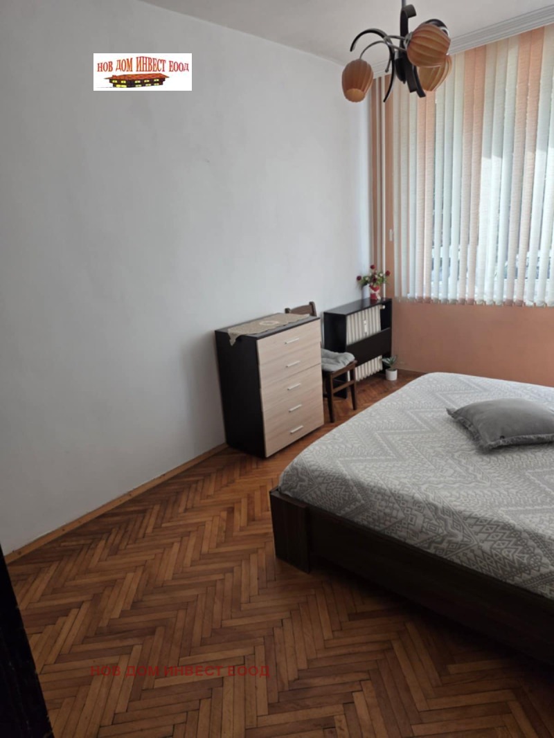 Til leie  2 soverom Pernik , Tsentar , 86 kvm | 98458860 - bilde [8]