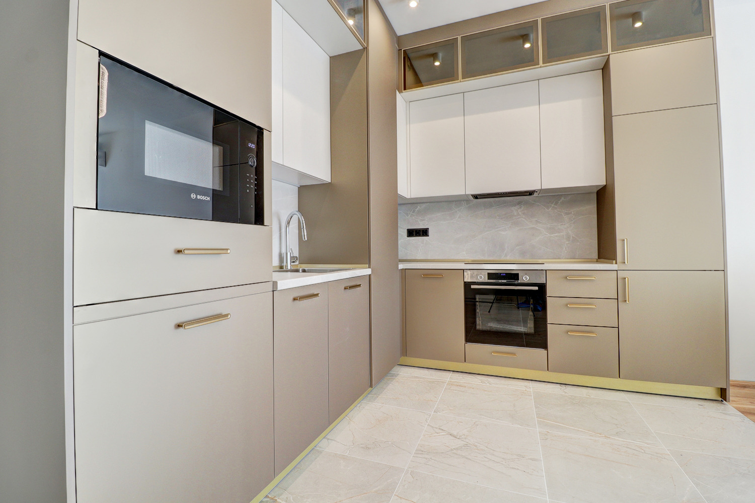 Дава под наем 2-СТАЕН, гр. София, Гео Милев, снимка 2 - Апартаменти - 53622044