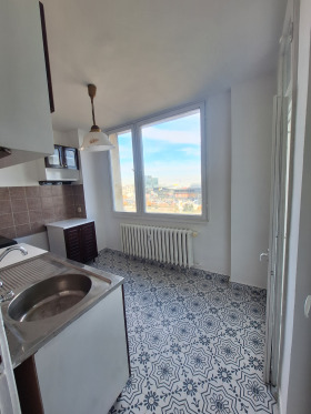 ���� ��� ���� 3-����� | Imot.bg � ����� ������ 6