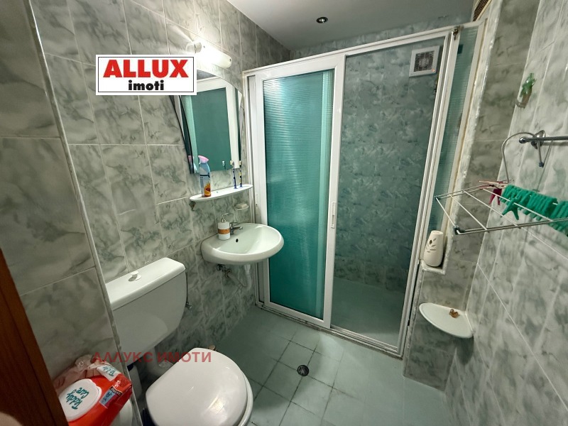 De inchiriat  1 dormitor Ruse , Vâzrajdane , 65 mp | 31567212 - imagine [5]