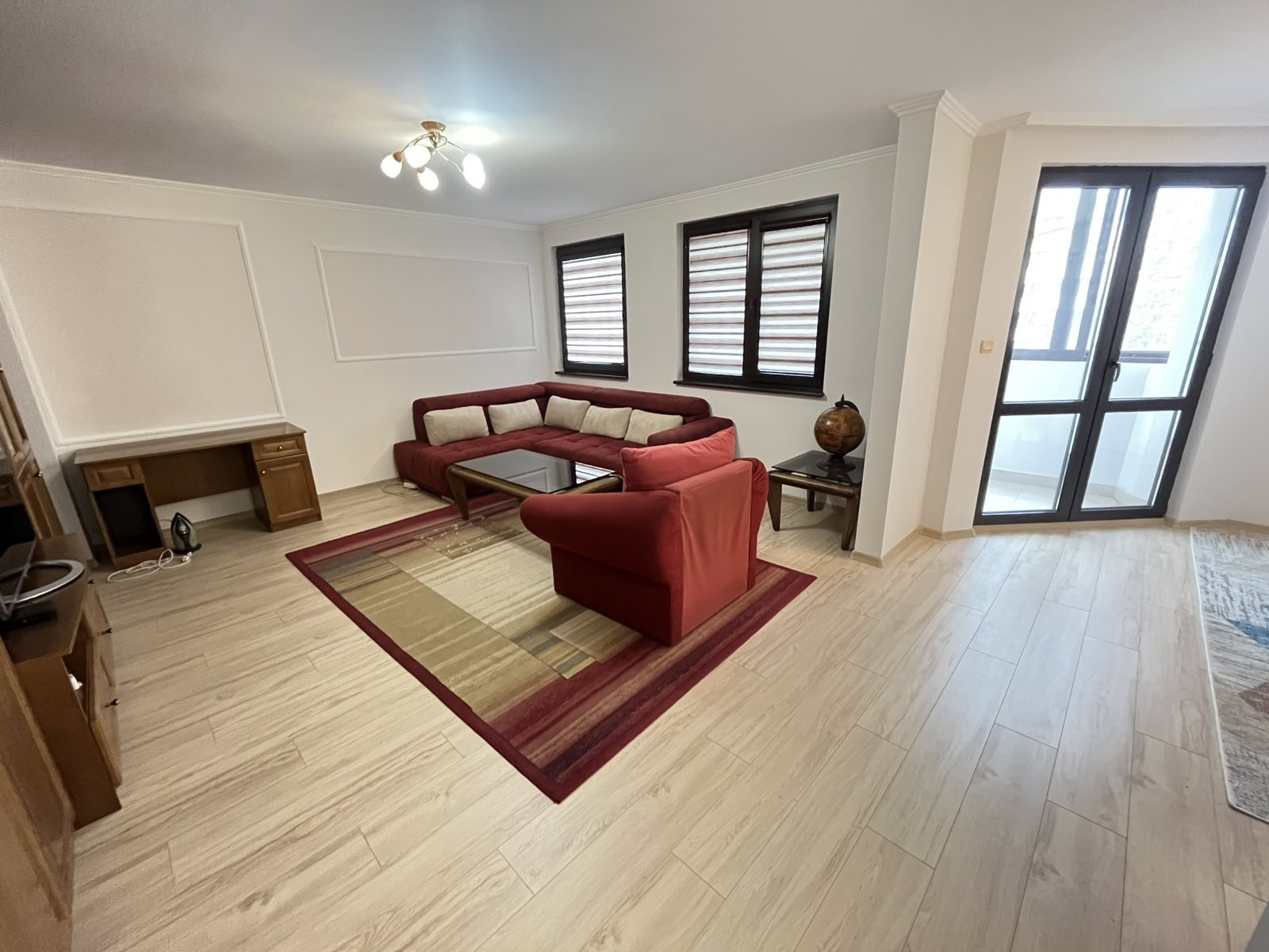 Дава под наем 3-СТАЕН, гр. Бургас, Лазур, снимка 2 - Апартаменти - 54279959