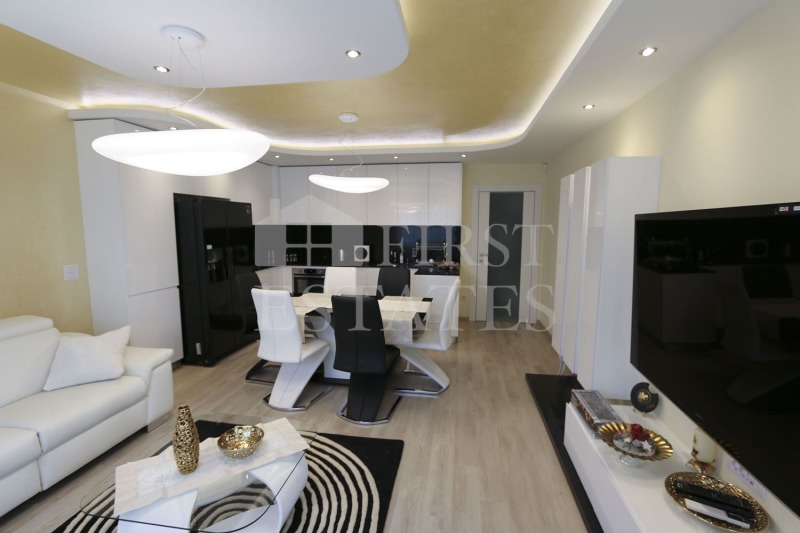 K pronájmu  2 ložnice Sofia , Zona B-5 , 119 m2 | 80574752 - obraz [2]