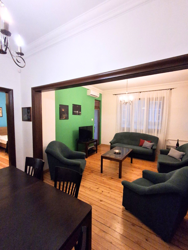 Дава под наем 4-СТАЕН, гр. София, Център, снимка 5 - Апартаменти - 52975457