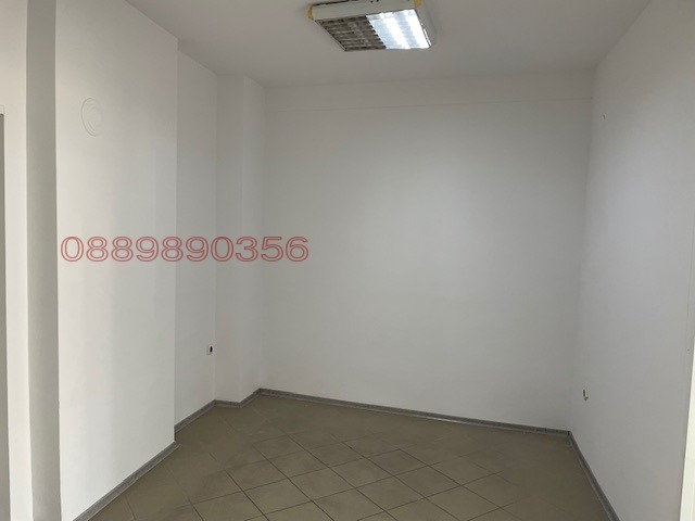 Дава под наем ОФИС, гр. Варна, ЖП Гара, снимка 5 - Офиси - 53791232