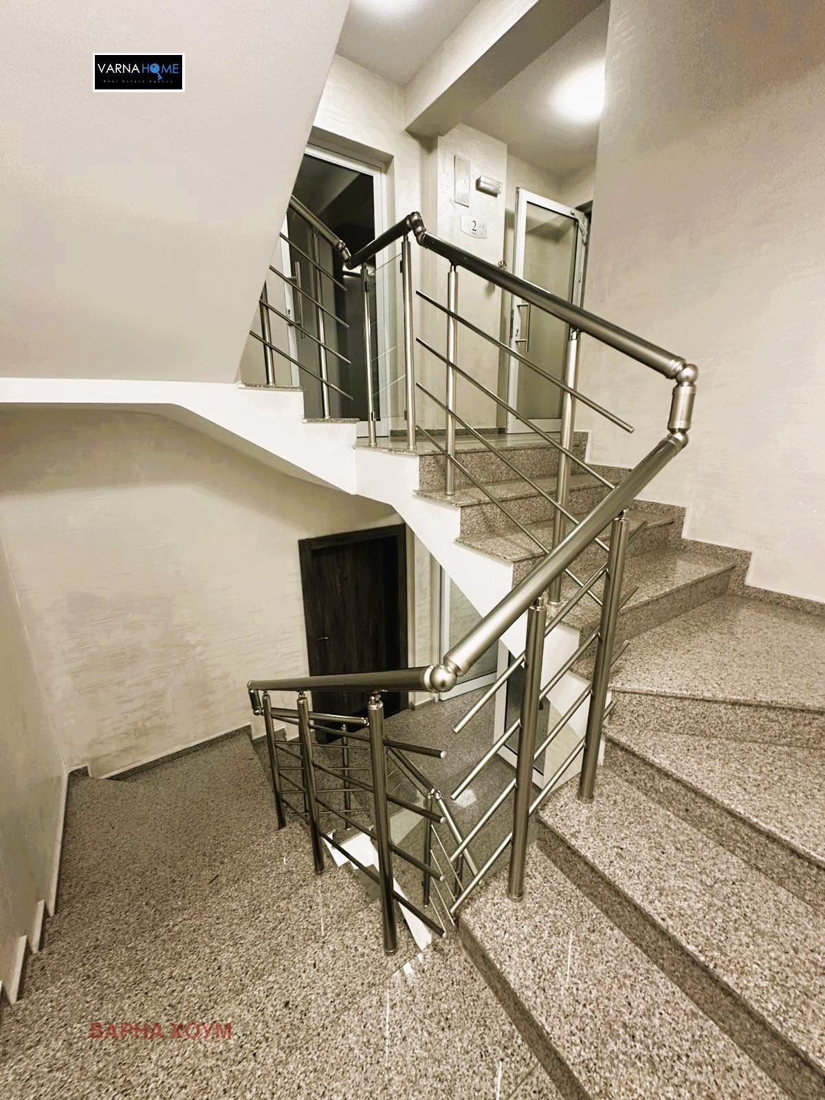 Дава под наем 3-СТАЕН, гр. Варна, Колхозен пазар, снимка 14 - Апартаменти - 54151705