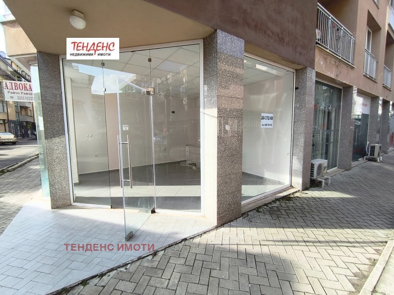 Дава под наем ОФИС, гр. Кърджали, Център, снимка 3 - Офиси - 53258720