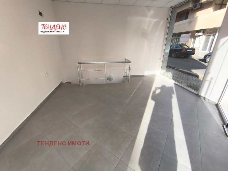 Дава под наем ОФИС, гр. Кърджали, Център, снимка 5 - Офиси - 53258720