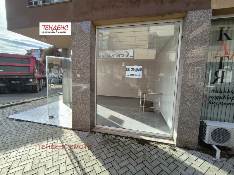 Дава под наем ОФИС, гр. Кърджали, Център, снимка 4 - Офиси - 53258720