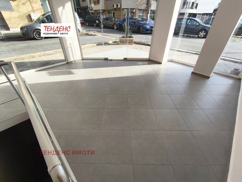 Дава под наем ОФИС, гр. Кърджали, Център, снимка 12 - Офиси - 53258720