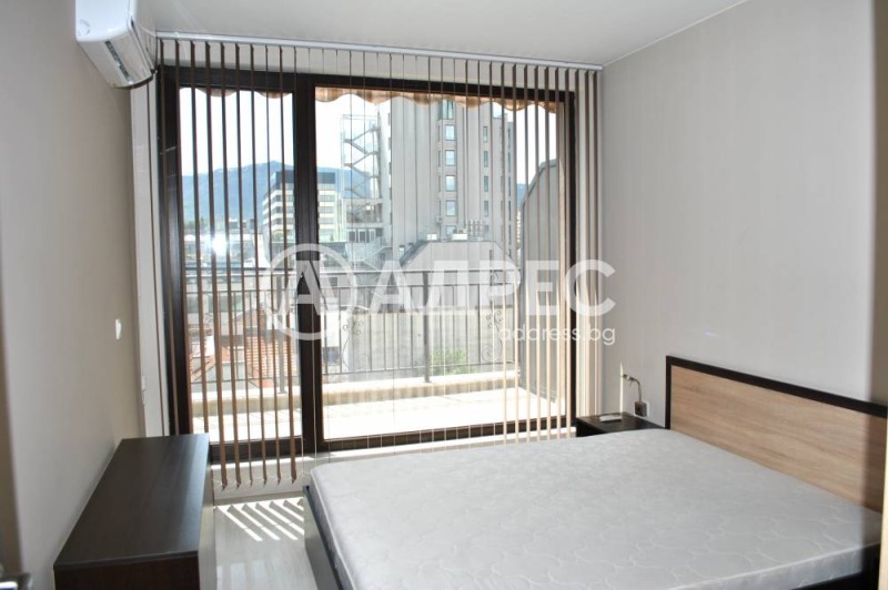 Zu vermieten  1 Schlafzimmer Sofia , Zentar , 55 qm | 90246827 - Bild [4]