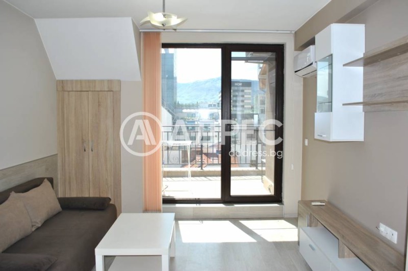 Zu vermieten  1 Schlafzimmer Sofia , Zentar , 55 qm | 90246827 - Bild [3]