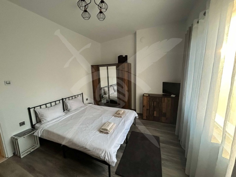 Zu vermieten  2 Schlafzimmer Warna , Grazka mahala , 105 qm | 16621670 - Bild [5]