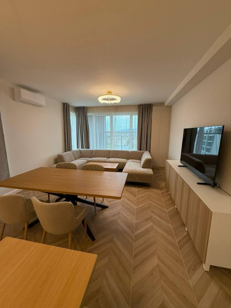 Издаје се  2 спаваће собе Софија , Витоша , 140 м2 | 61977155 - слика [3]