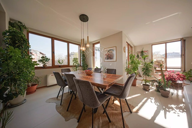 For Rent  3 bedroom Sofia , Vitosha , 240 sq.m | 41271982 - image [2]
